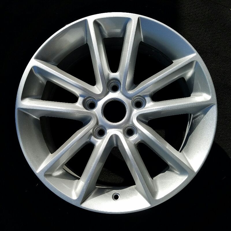 17″ CARAVAN 13 17×6.5 aluminum V spoke fully opt WGH Original OEM Wheel Rim