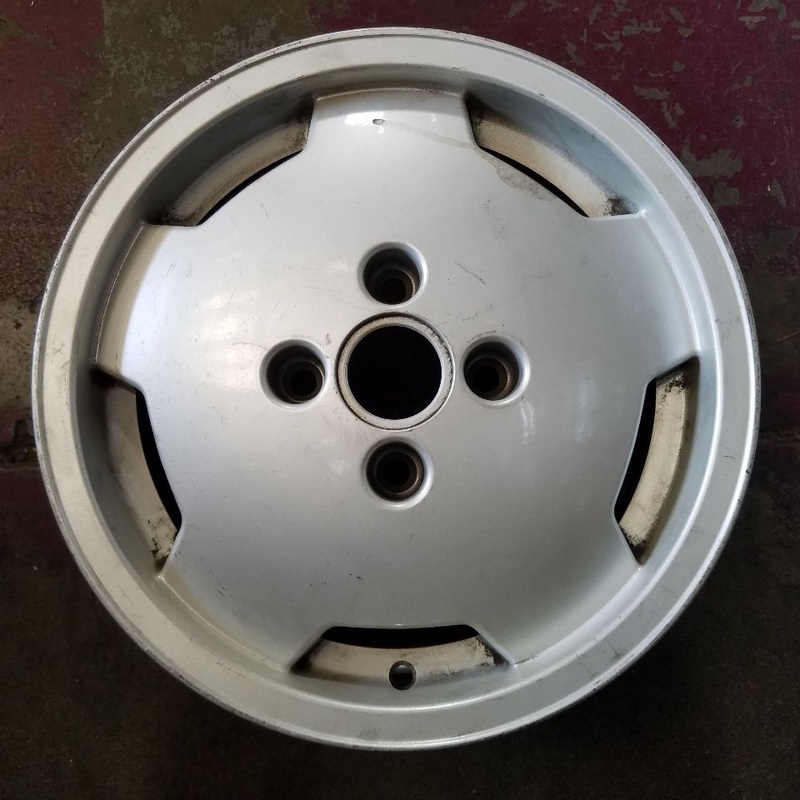 14″ AUDI 80 88-92 14×6 alloy FWD 5 slot Original OEM Wheel Rim