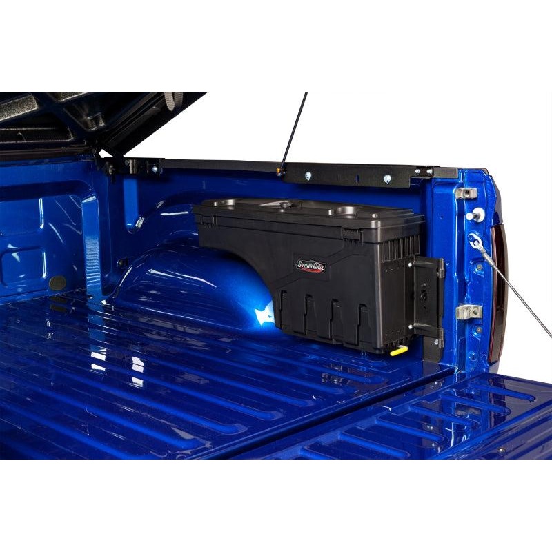UnderCover 15-20 Ford F-150 Passengers Side Swing Case – Black Smooth