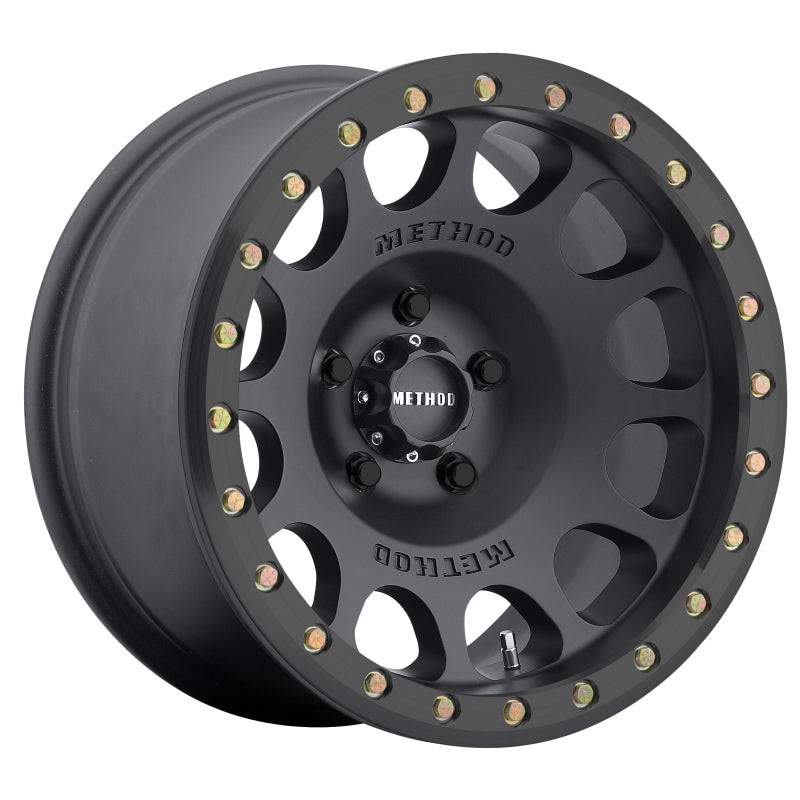 Method MR105 Beadlock 17×8.5 0mm Offset 6×5.5 108mm CB Matte Black w/BH-H24125 Wheel
