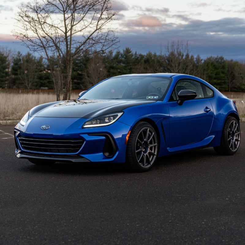 JDMuscle 22+BRZ/GR86 Tanso Carbon Fiber Hood – OE style