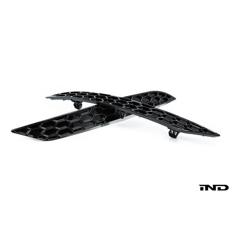 ACEXXON VW MK7.5 GOLF R Rear Reflector Insert Set – Honeycomb Gloss Black