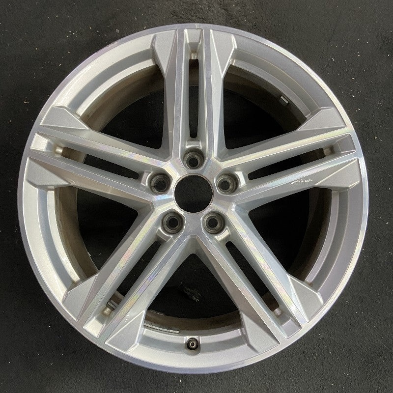 19″ AUDI Q5 21-24 19×8 alloy 5 spoke star design Original OEM Wheel Rim