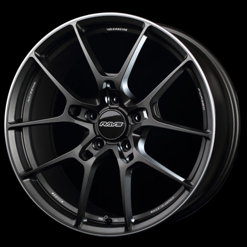 Volk Racing G025 Wheel  – 20×9.5 +45 | 5×114.3 | Matte Gunblack w/ DC Rim Edge