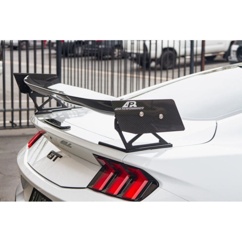 APR Performance Carbon Fiber GTC-200 Adjustable Wing with Spoiler Center Cover – Ford Mustang S650 2024+